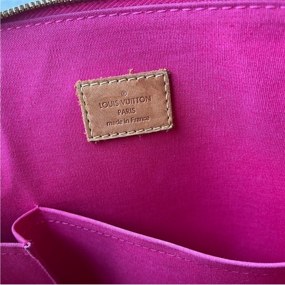 Authentic Louis Vuitton Alma Vernis GM - Picture 10 of 16